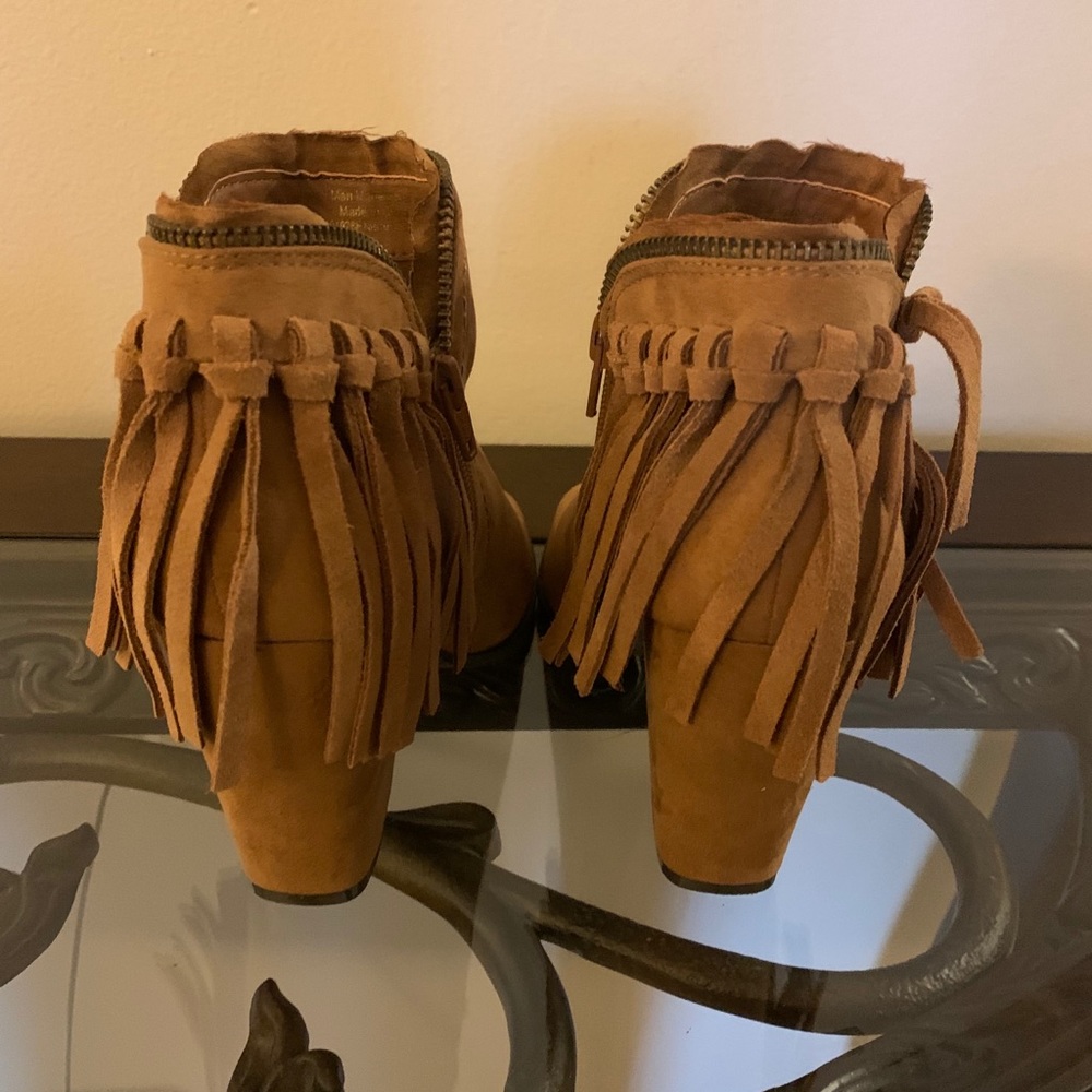 Booties - Picture 4 of 4